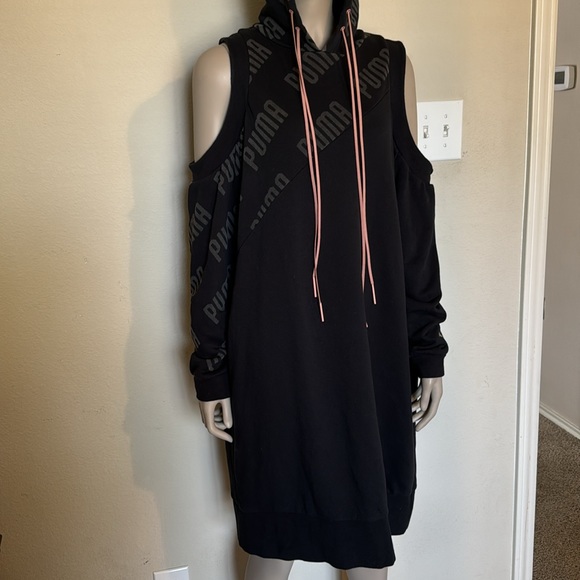 Puma En Pointe black, cold shoulder athletic sweatshirt Dress, size large - Picture 5 of 11